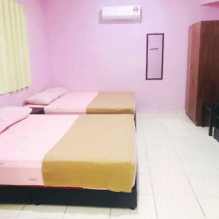 Bantal Sutera Inn Kulim Buitenkant foto