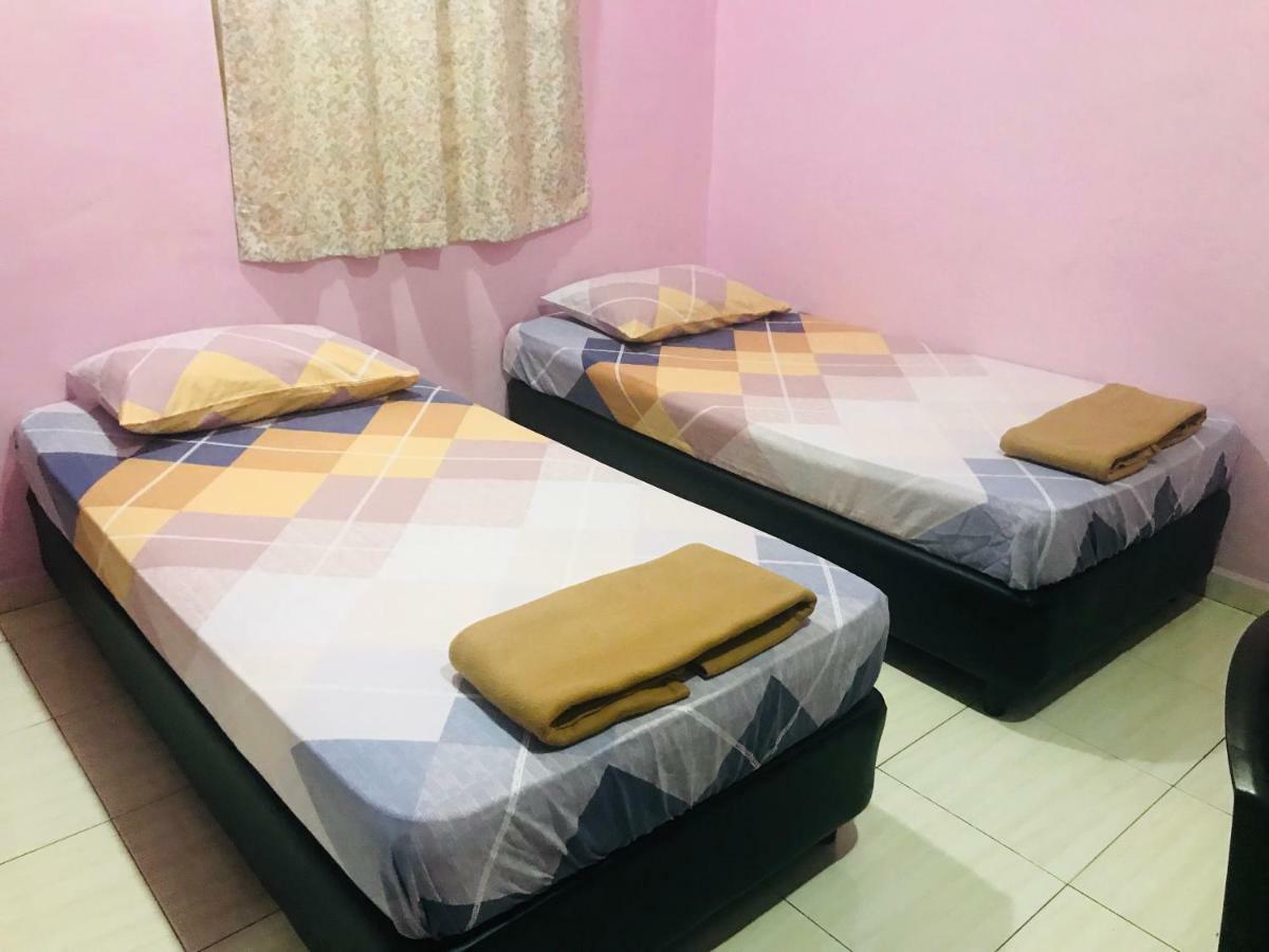 Bantal Sutera Inn Kulim Buitenkant foto